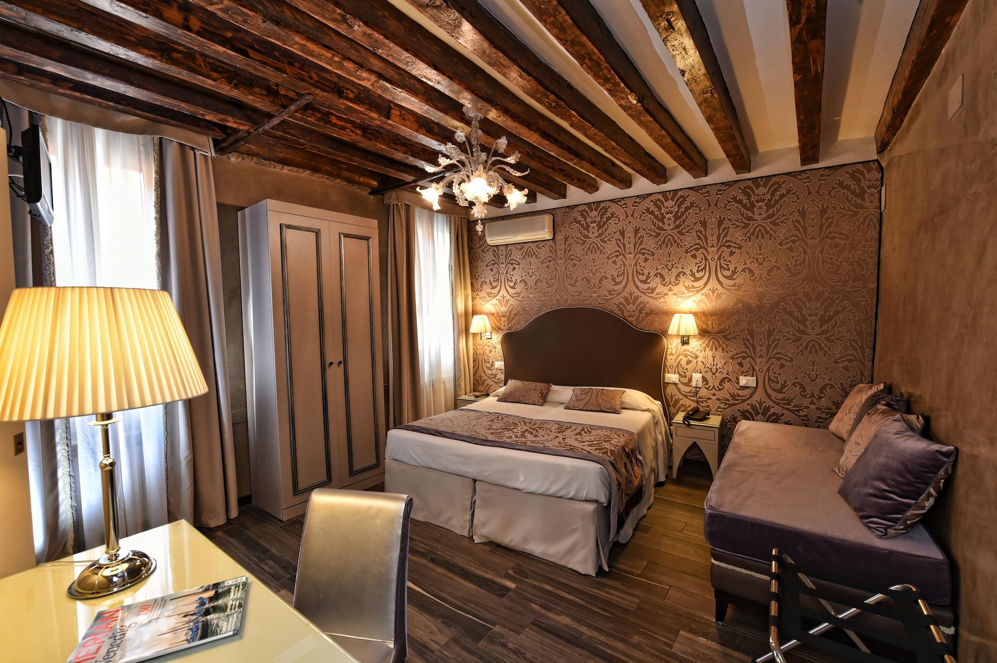 Rosa Hotel Venedig