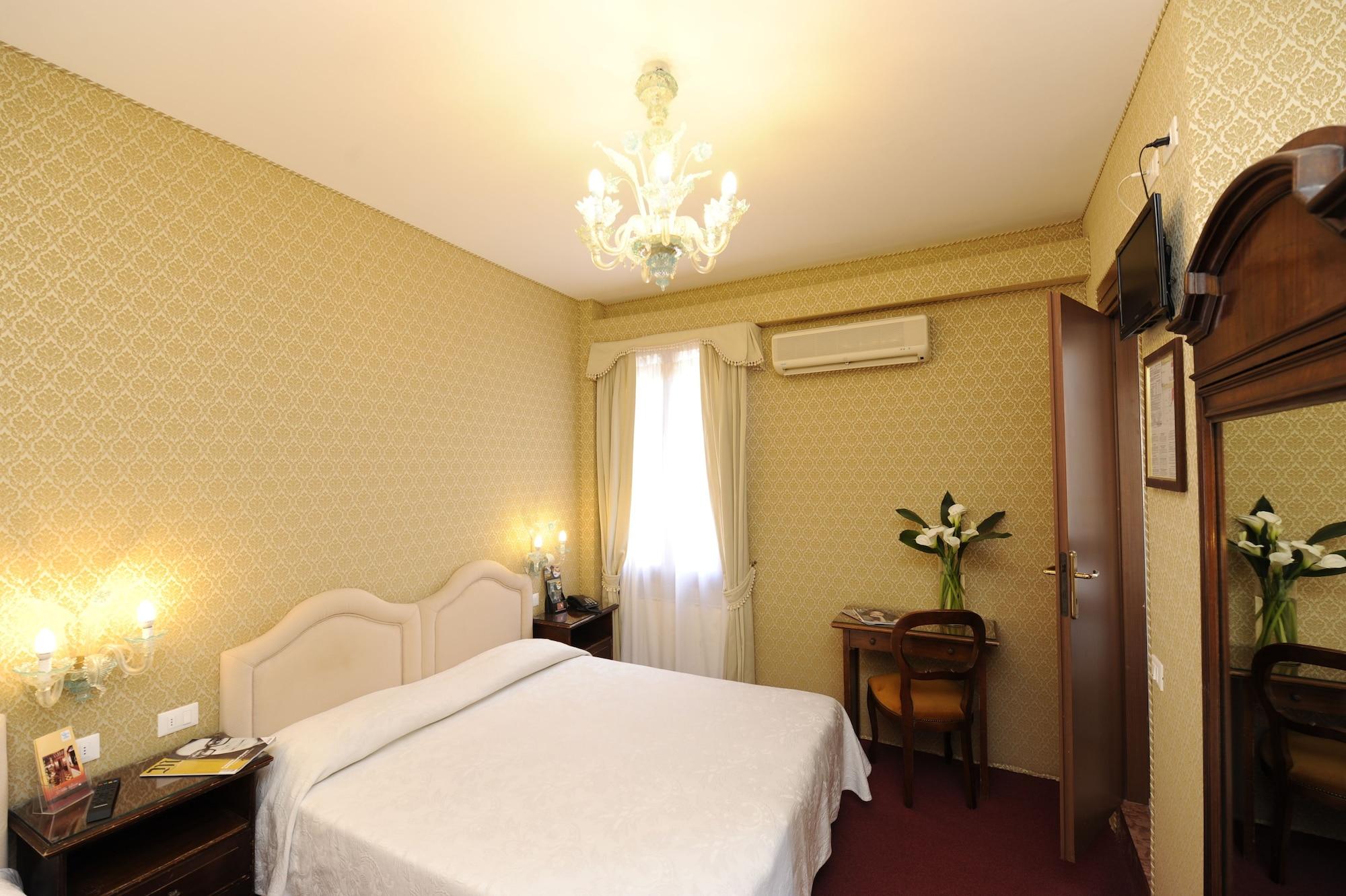 Rosa 2* Venedig
